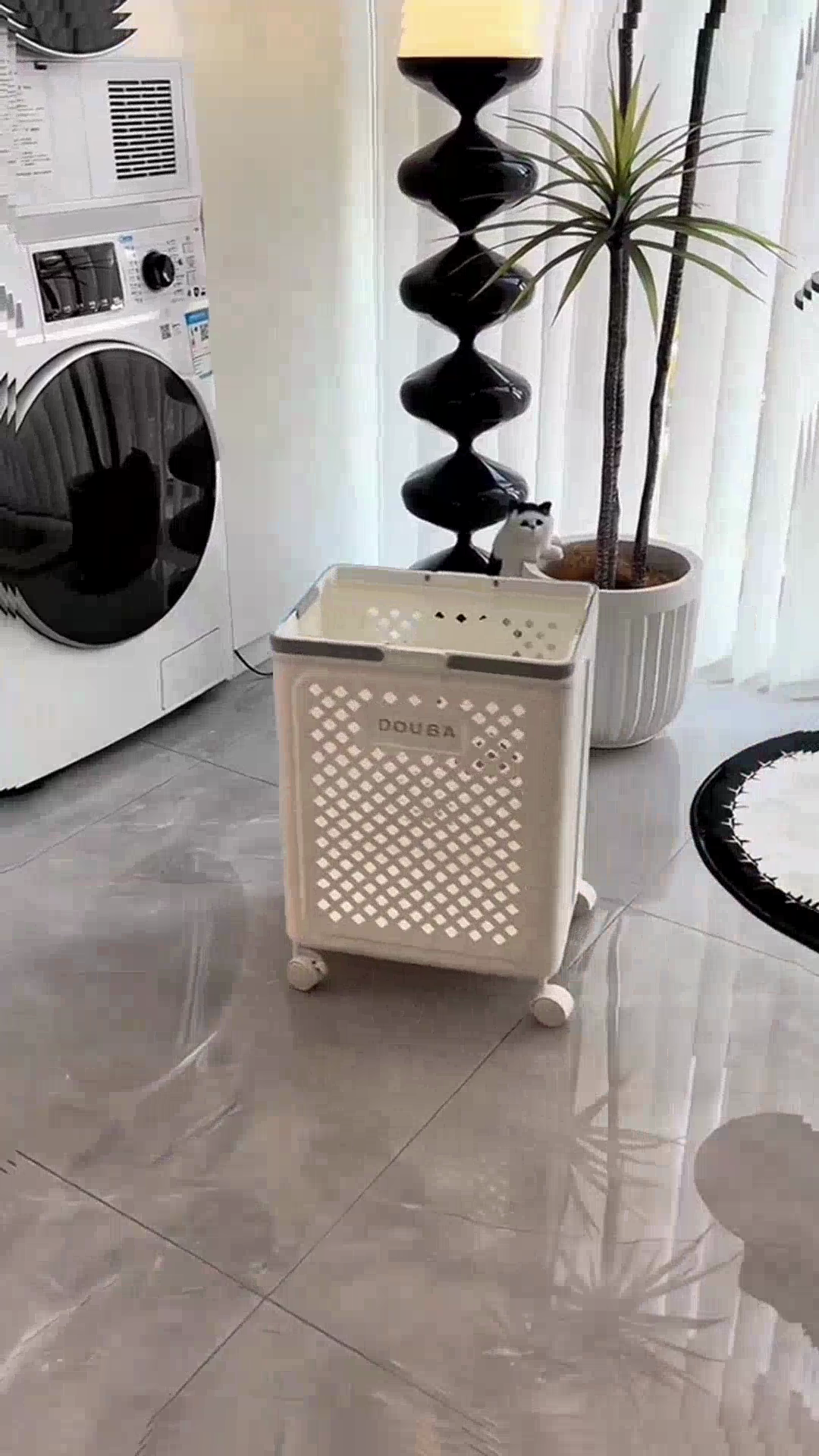 Quảng cáo giá để đồ